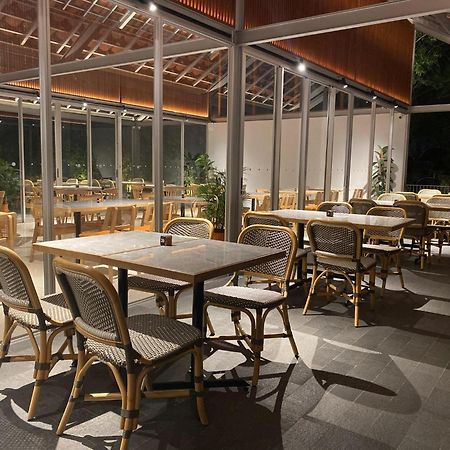 Bungalow Homes Bandung Exterior photo