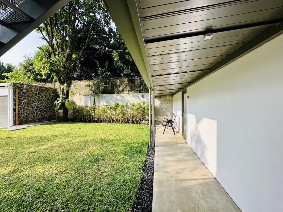 Bungalow Homes Bandung Exterior photo