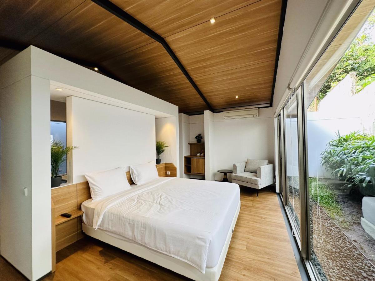 Bungalow Homes Bandung Exterior photo